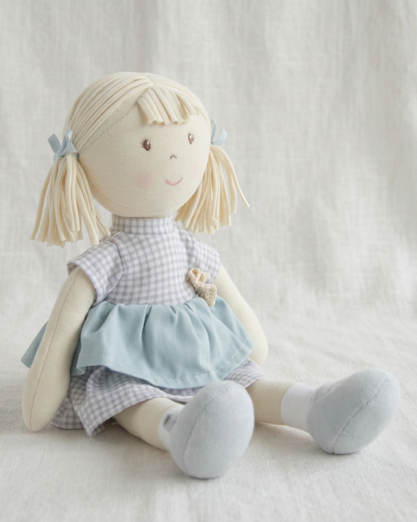 Dockan Emma 38 cm