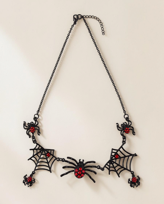 Halsband med spindlar